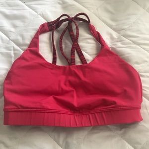 Lululemon sports bra